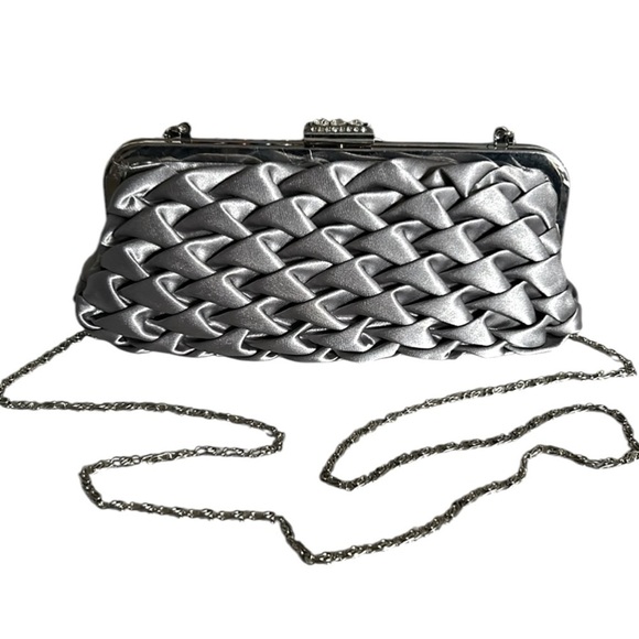 Handbags - Gray Satin Evening Handbag Clutch with Silver Crossbody Chain Strap